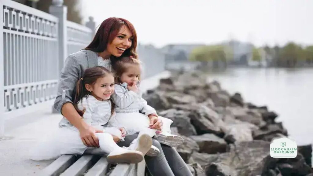 Llookwhatmomfoundd A Deep Dive into the Popular Blog for Moms